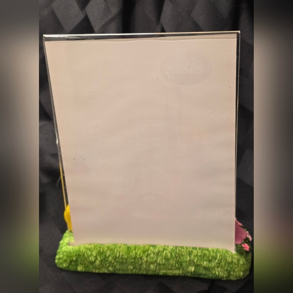 Disney Princesses With 5x7 Picture Frame - Picture 7 of 14